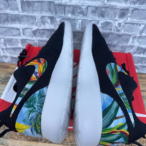 Nike Roshe One Black Gamma Grey Floral Custom 511881-004 Mens Size 12 New - Picture 5 of 7